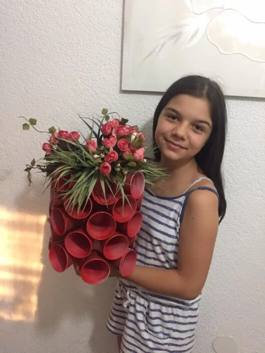 Jona Perteshoni Takes First Place In The Recycling Competition “A new life for the bottle” In Kosovo